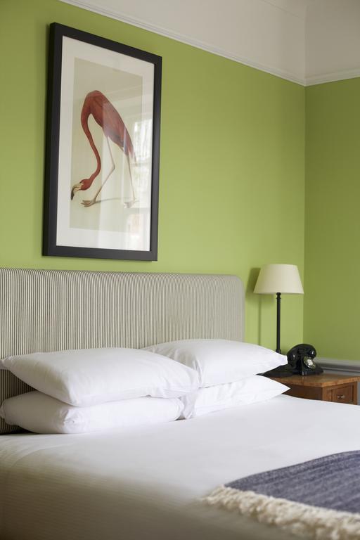 The Manor At Sway - Hotel, Restaurant And Gardens Ruang foto