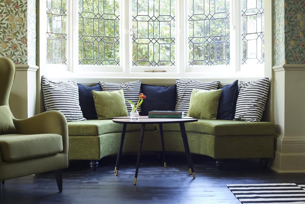 The Manor At Sway - Hotel, Restaurant And Gardens Bagian luar foto
